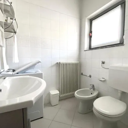 Διαμέρισμα Regina Di Dongo