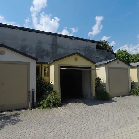 Regina Di דונגו